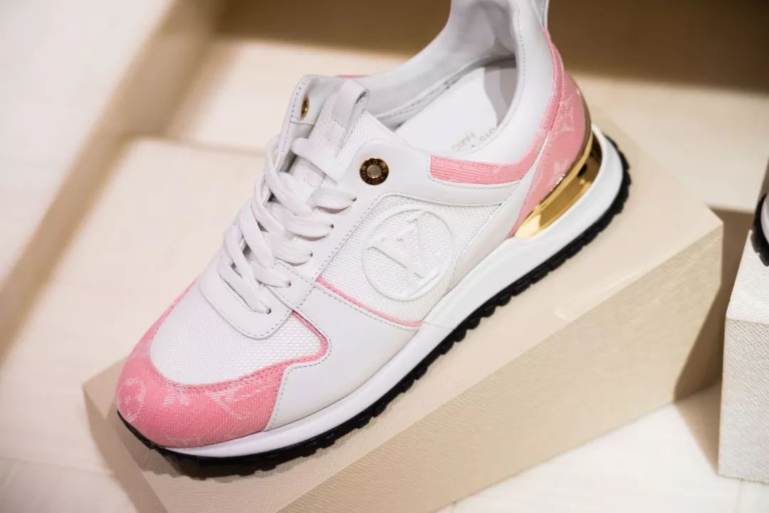 1686210317488580.jpg 粉白.jpg