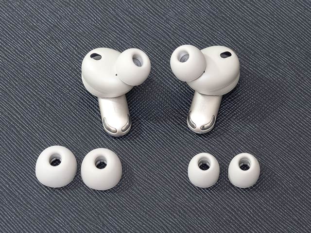 完全ワイヤレス Bluetoothイヤホン(シャンパンゴールド) 完全ワイヤレス Bluetoothイヤホン(シャンパンゴールド)