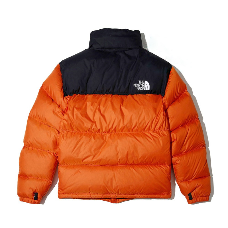 【1996 クラシック ダウン ジャケット】ザノースフェイス ダウンジャケット ヌプシ アウトドア  1点で7980円,2点で11970円【2点目半額、絶対にお買い得】,高品質な白いガチョウの羽毛、高品質の700フィルパワーのグースダウンを惜しげもなく使用したダウンジャケットです。左胸、右肩に定番ハーフドームロゴが刺繍されてます。袖口に 700 の刺繍が入っています。ボディーにはやや光沢のあるリッ 【1996 クラシック ダウン ジャケット】ザノースフェイス ダウンジャケット ヌプシ アウトドア  1点で7980円,2点で11970円【2点目半額、絶対にお買い得】,高品質な白いガチョウの羽毛、高品質の700フィルパワーのグースダウンを惜しげもなく使用したダウンジャケットです。左胸、右肩に定番ハーフドームロゴが刺繍されてます。袖口に 700 の刺繍が入っています。ボディーにはやや光沢のあるリッ