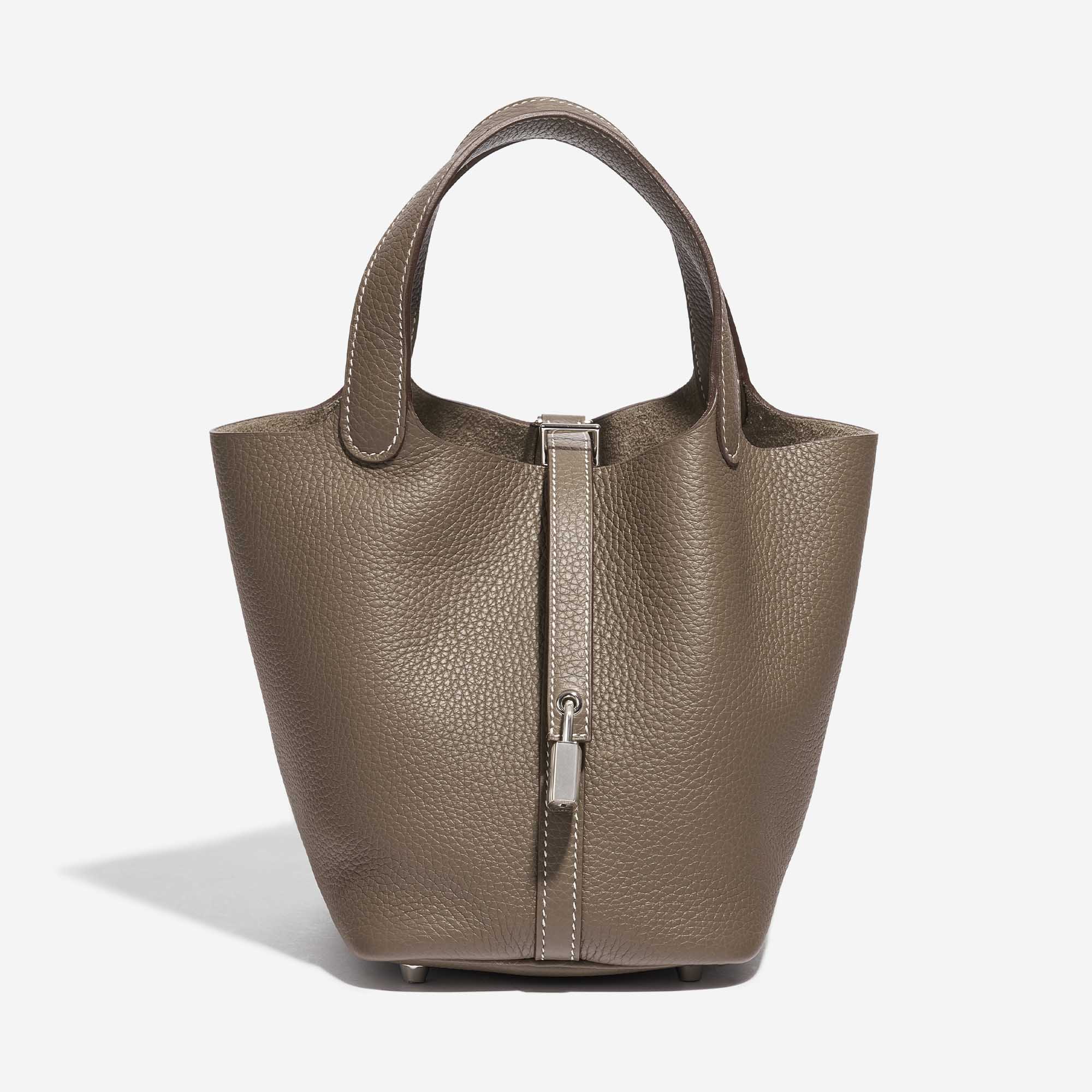 雑誌「ヴェリイ」掲載 東原亜希と同じエルメスのハンドバッグで 通勤からお出かけまで日本人気上昇中↑↑↑売り切れ続出! 雑誌で話題のファッションバッグ! 2023年版が登場! ! 雑誌「ヴェリイ」掲載 東原亜希と同じエルメスのハンドバッグで 通勤からお出かけまで日本人気上昇中↑↑↑売り切れ続出! 雑誌で話題のファッションバッグ! 2023年版が登場! !