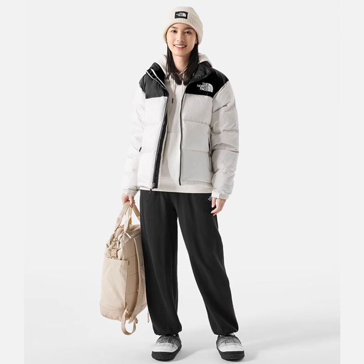 【1996 クラシック ダウン ジャケット】ザノースフェイス ダウンジャケット ヌプシ アウトドア  1点で7980円,2点で11970円【2点目半額、絶対にお買い得】,高品質な白いガチョウの羽毛、高品質の700フィルパワーのグースダウンを惜しげもなく使用したダウンジャケットです。左胸、右肩に定番ハーフドームロゴが刺繍されてます。袖口に 700 の刺繍が入っています。ボディーにはやや光沢のあるリッ 【1996 クラシック ダウン ジャケット】ザノースフェイス ダウンジャケット ヌプシ アウトドア  1点で7980円,2点で11970円【2点目半額、絶対にお買い得】,高品質な白いガチョウの羽毛、高品質の700フィルパワーのグースダウンを惜しげもなく使用したダウンジャケットです。左胸、右肩に定番ハーフドームロゴが刺繍されてます。袖口に 700 の刺繍が入っています。ボディーにはやや光沢のあるリッ