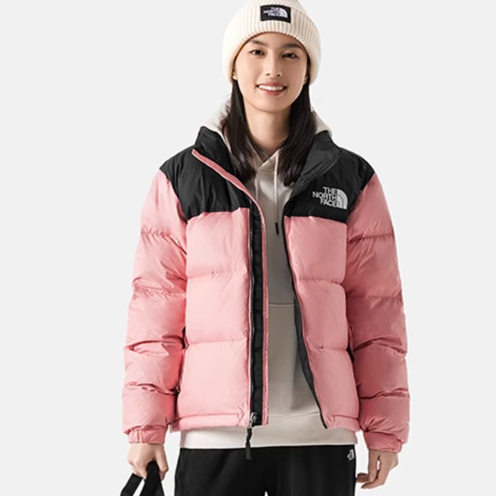 【1996 クラシック ダウン ジャケット】ザノースフェイス ダウンジャケット ヌプシ アウトドア  1点で7980円,2点で11970円【2点目半額、絶対にお買い得】,高品質な白いガチョウの羽毛、高品質の700フィルパワーのグースダウンを惜しげもなく使用したダウンジャケットです。左胸、右肩に定番ハーフドームロゴが刺繍されてます。袖口に 700 の刺繍が入っています。ボディーにはやや光沢のあるリッ 【1996 クラシック ダウン ジャケット】ザノースフェイス ダウンジャケット ヌプシ アウトドア  1点で7980円,2点で11970円【2点目半額、絶対にお買い得】,高品質な白いガチョウの羽毛、高品質の700フィルパワーのグースダウンを惜しげもなく使用したダウンジャケットです。左胸、右肩に定番ハーフドームロゴが刺繍されてます。袖口に 700 の刺繍が入っています。ボディーにはやや光沢のあるリッ